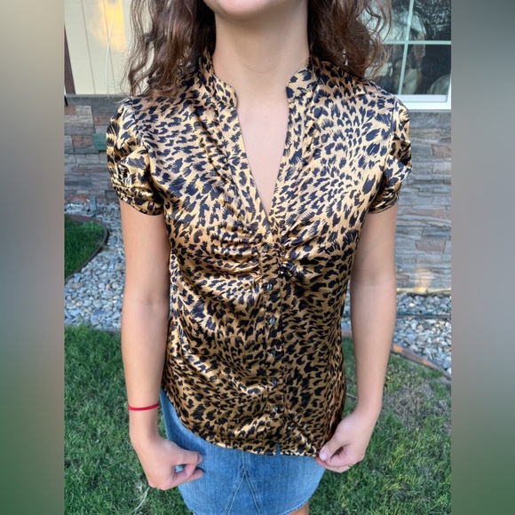 Apt. 9 Tops - Apt 9 Blouse (Small)